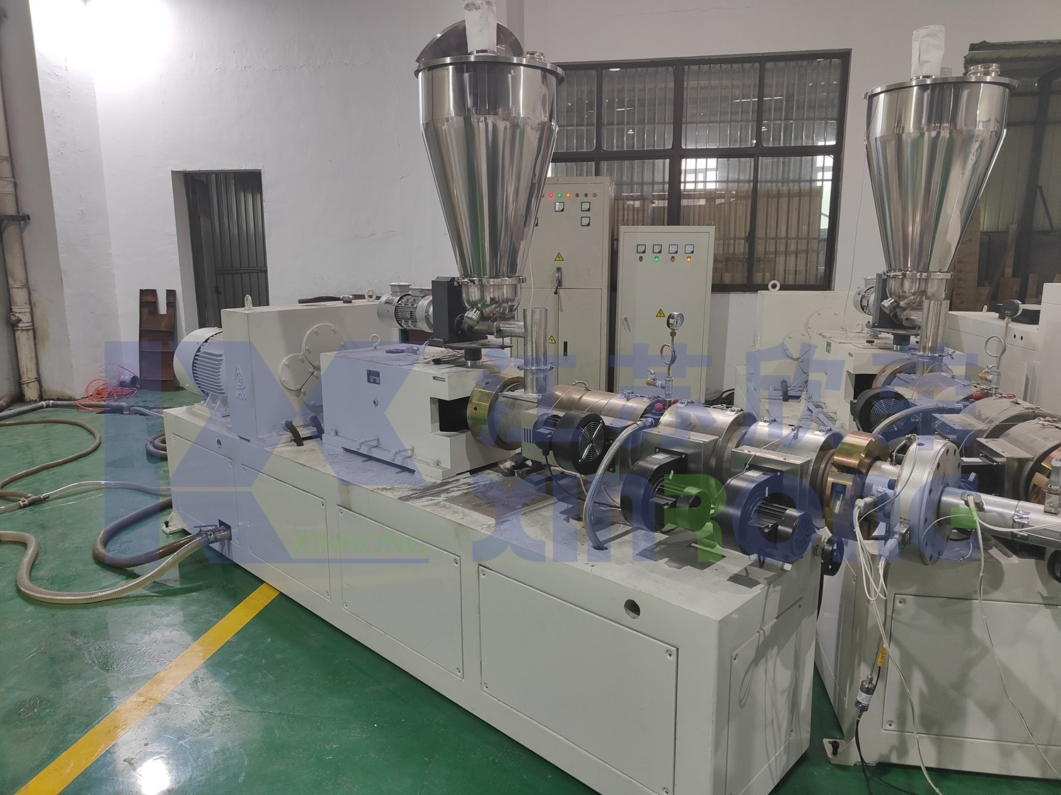PVC extruders machine.jpg