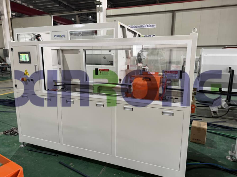 pe pipe extruder production line .jpg