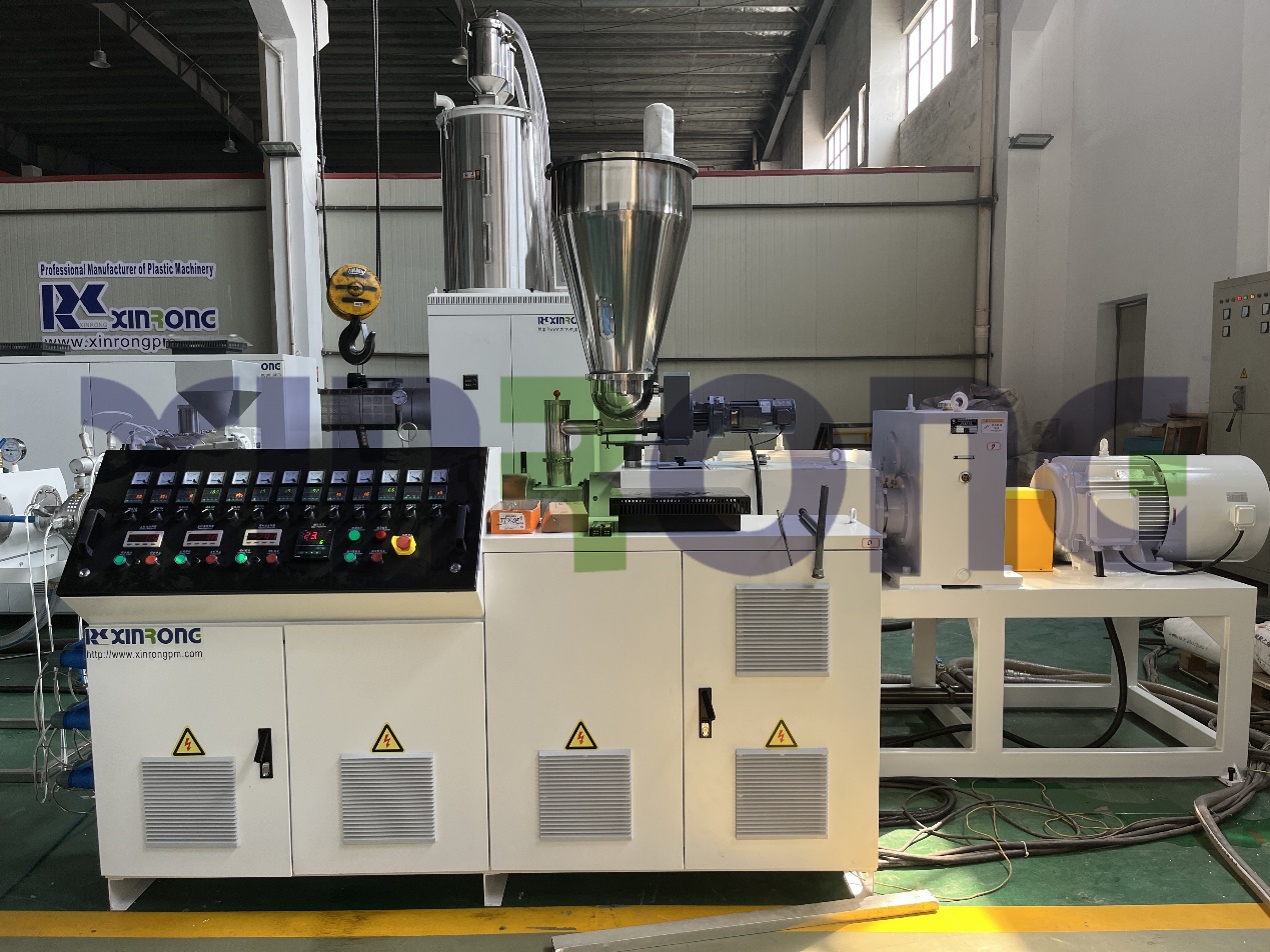 plastic profile production line.jpg