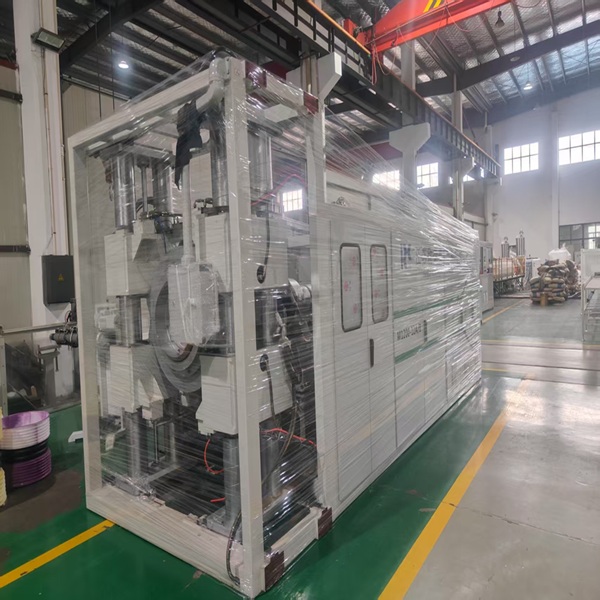 injection flaring machine.jpg injection flaring machine.jpg