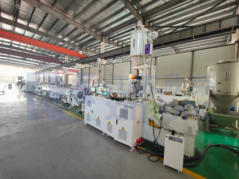 Analysis of investment in plastic pipe equipment in Africa